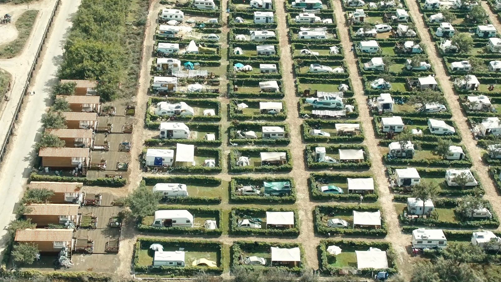 ISTAT et ROSS1000 en camping : comment on compte vraiment arrivées, nuitées et emplacements